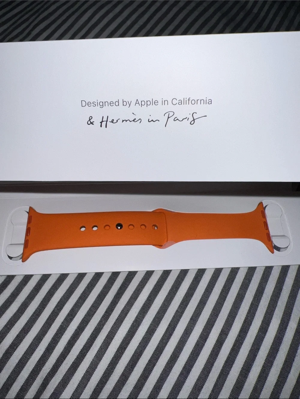 Hermés Apple Watch Band Orange Authentic 42mm